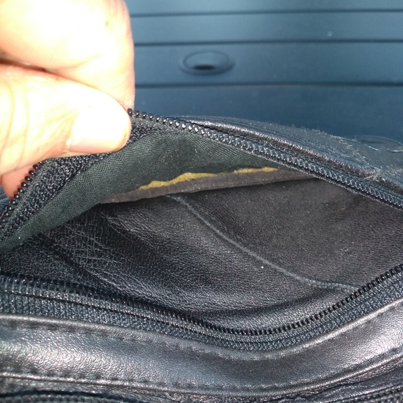 Four Vintage Purses, Various Styles, Fanny Pack, Evening Bag, Crossbody,… - Picture 3 of 14